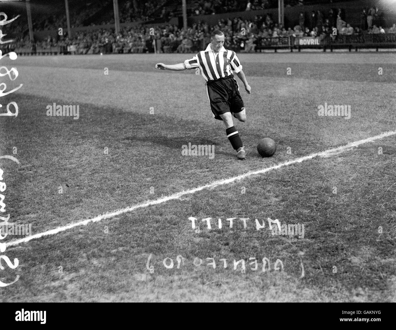 Brentford Black and White Stock Photos & Images - Alamy