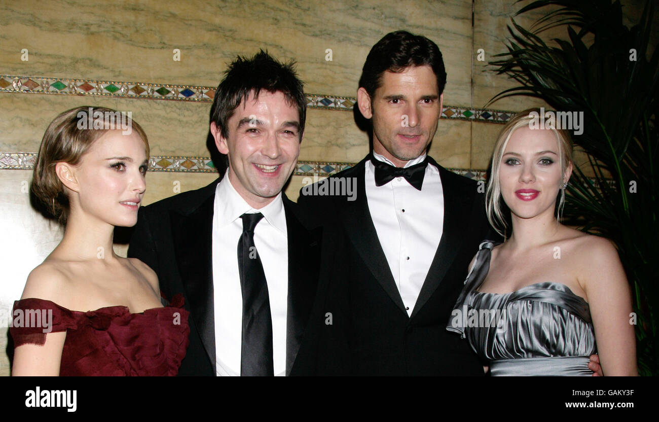 (left-right) Natalie Portman, director Justin Chadwick, Eric Bana and Scarlett Johansson at the aftershow party for the film 'The Other Boleyn Girl', at The Criterion in Piccadilly, central London. Stock Photo