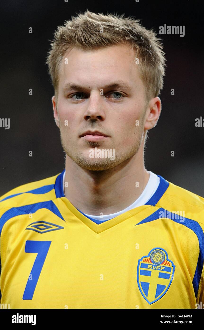 Soccer - International Friendly - Sweden v Brazil - Emirates Stadium. Sebastian Larsson, Sweden Stock Photo