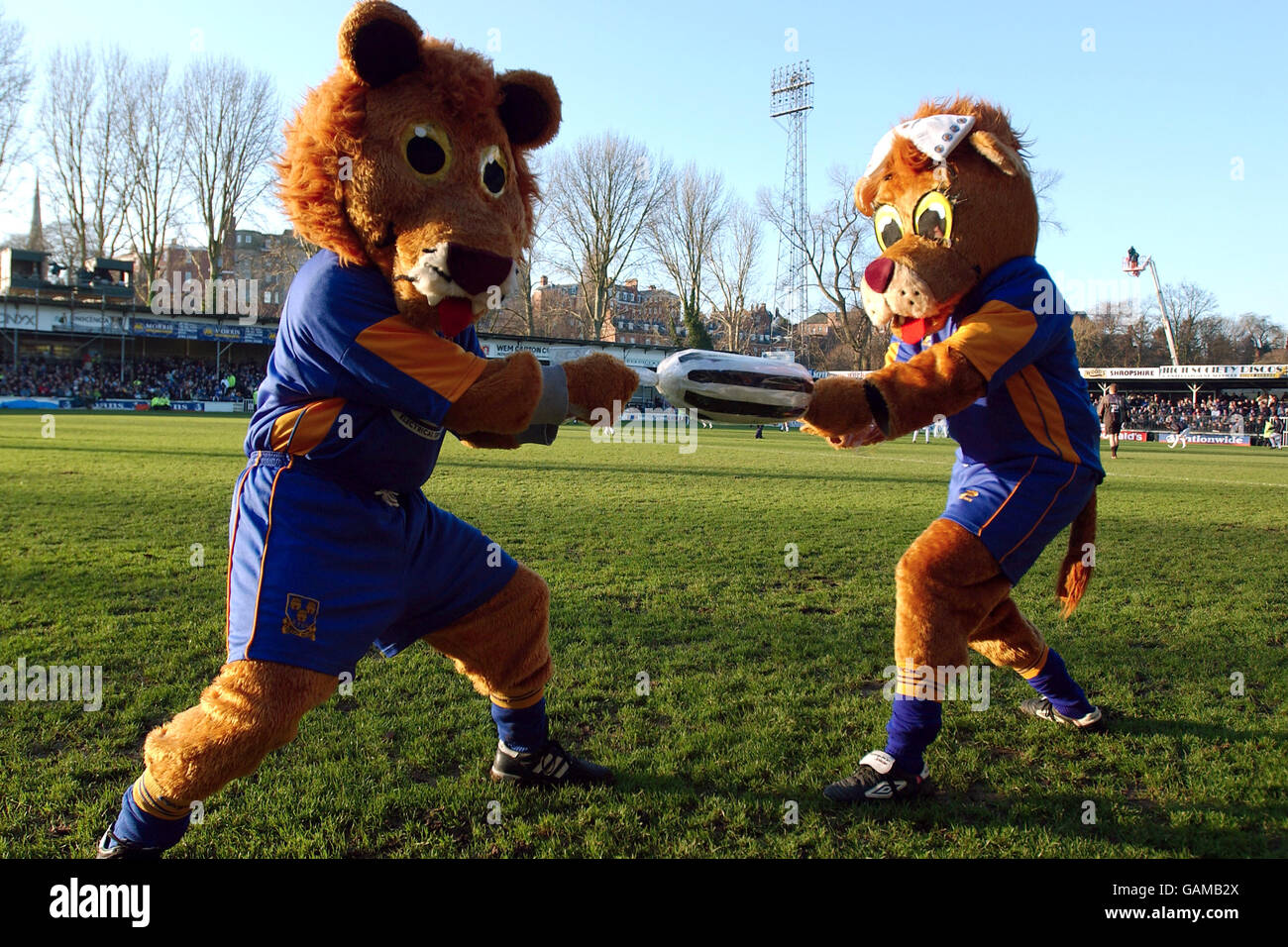 Pull toffee hires stock photography and images Alamy