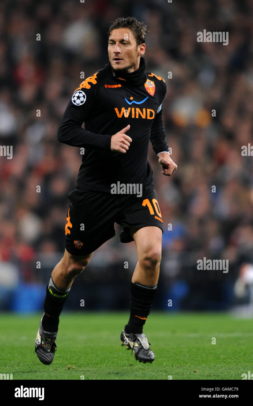 Real madrid v roma francesco totti hi-res stock photography and images -  Alamy