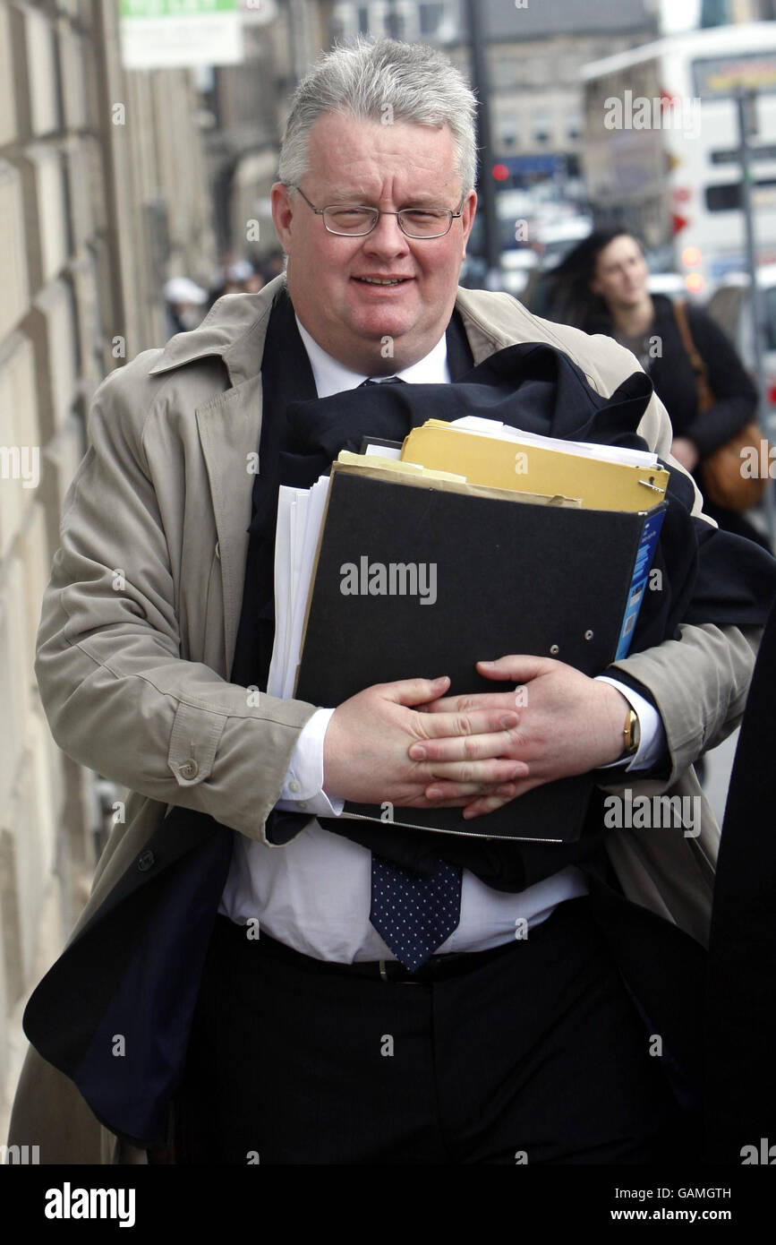 Solicitor advocate Bill McVicar leaves Edinburgh Sheriff Court following the life sentencing of his client David Martin, who murdered a fellow inmate in jail whilst he was on remand for another murder. Stock Photo
