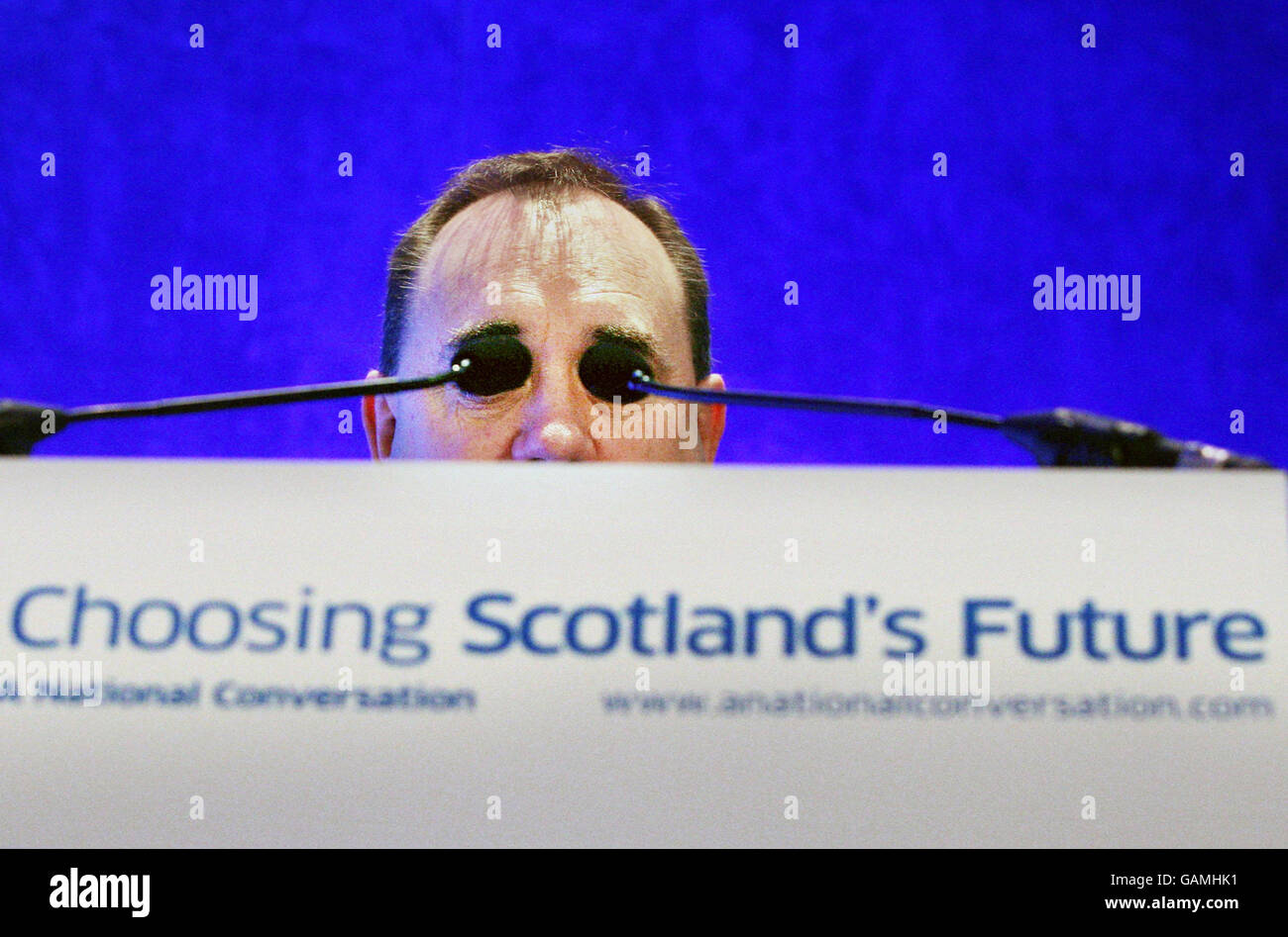 First Minister Alex Salmond at Edinburgh University, Scotland, during the launch of the next phase of his "National Conversation" on the constitution. Stock Photo