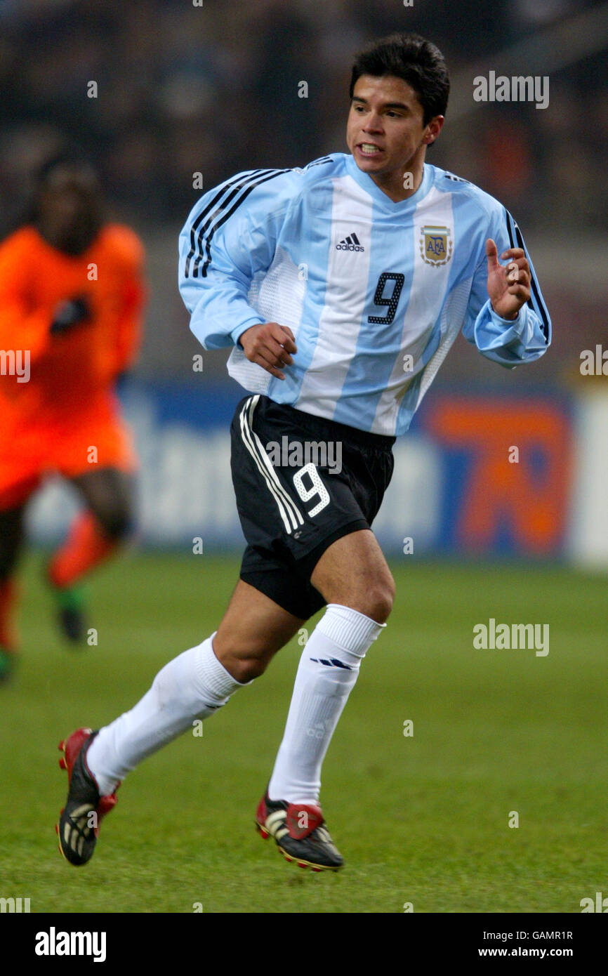Javier saviola argentina hi-res stock photography and images - Alamy