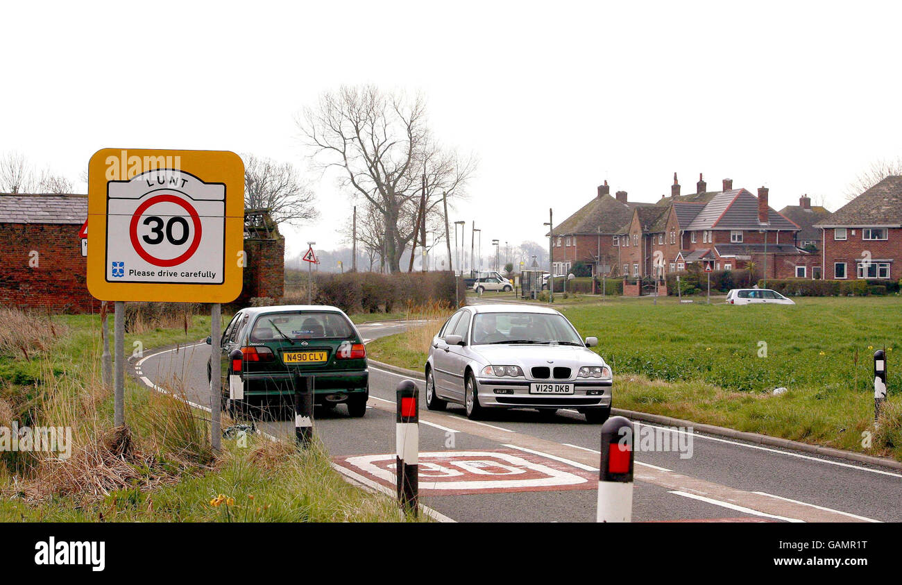 Sefton village hi-res stock photography and images - Alamy