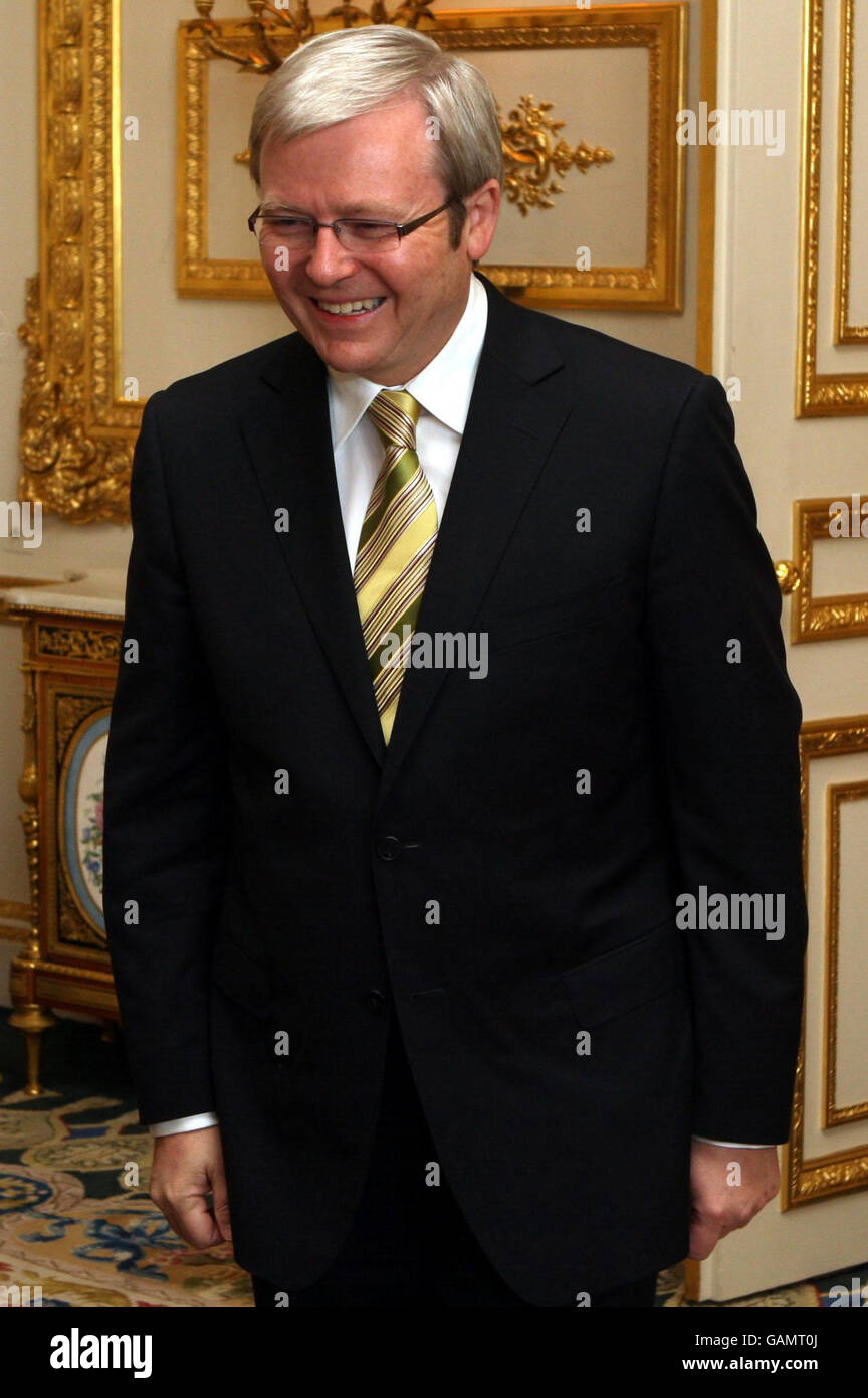 Kevin Rudd Queen Britian's Queen Elizabeth II meets Australian Prime Minister Kevin Rudd ...