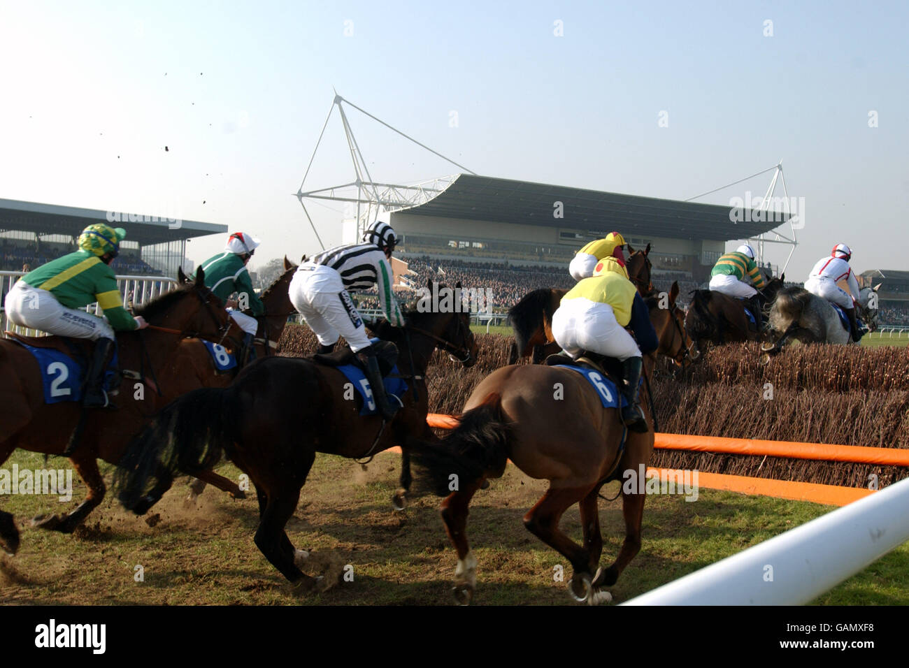 Racing From Kempton High Resolution Stock Photography and Images - Alamy