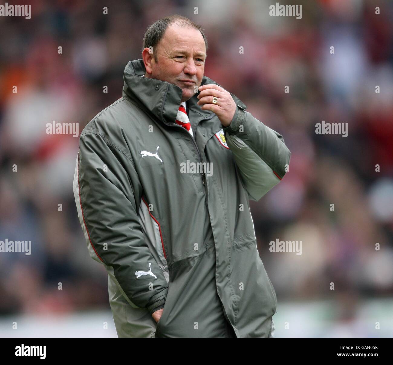 Bristol City's manager Gary Johnson looks dejected during the Coca-Cola Championship match at the Britannia Stadium, Stoke. Stock Photo