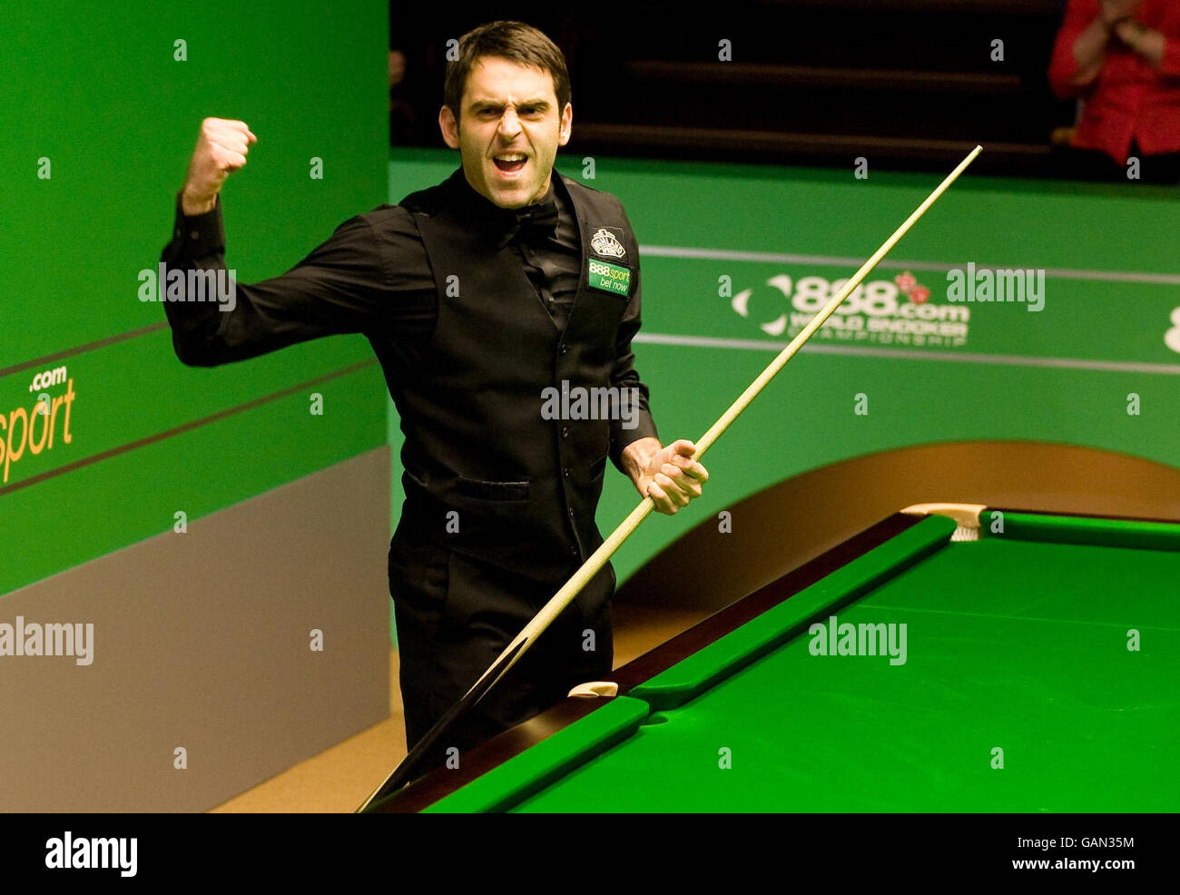 Ronnie osullivan 147 hi-res stock photography and images