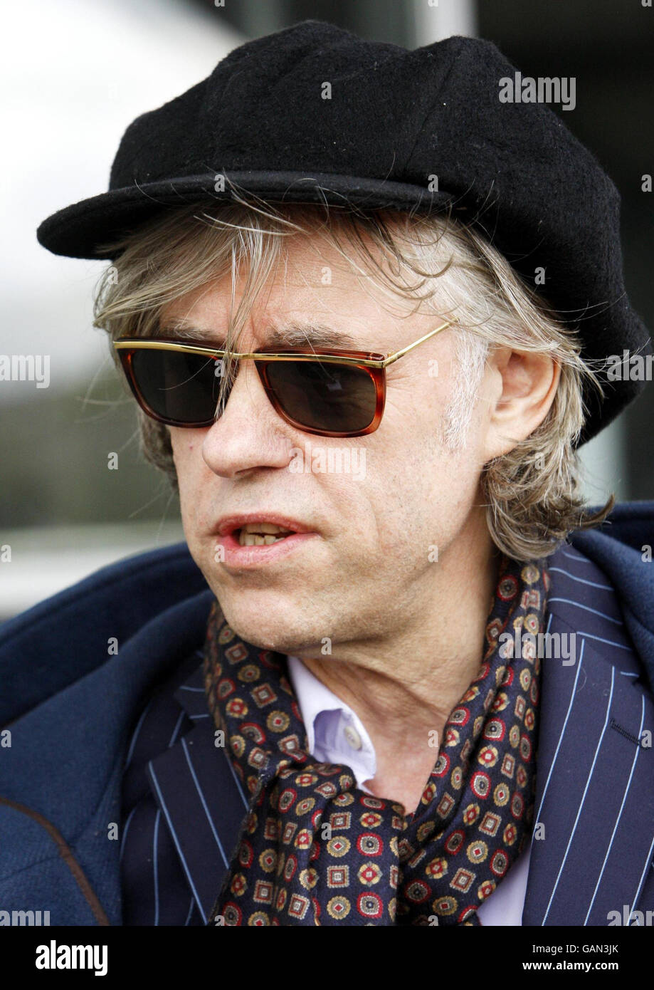 Photo Bob Geldof Outside The Secc In Glasgow After Addressing The British Insurance Brokers Association Biba Conference Stock Photo Alamy