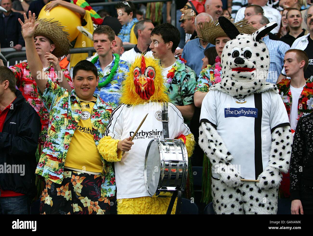 Derby county fans in fancy dress hi res stock photography and images Alamy