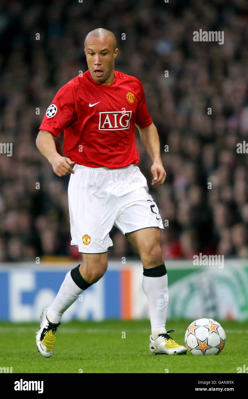 Soccer - UEFA Champions League - Quarter Final - Second Leg - Manchester United v Roma - Old Trafford. Mikael Silvestre, Manchester United Stock Photo
