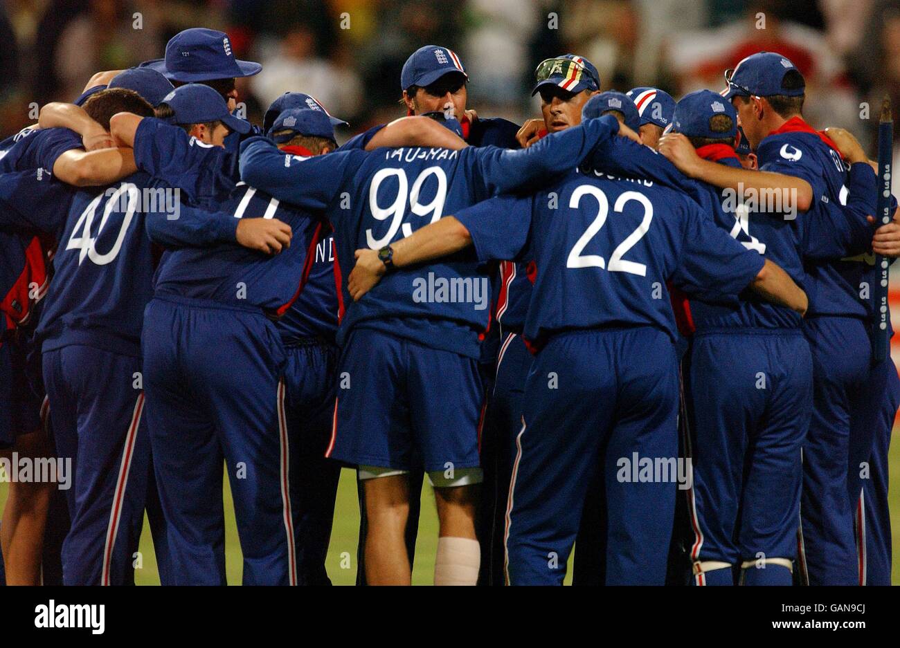 Cricket World Cup 2003 England v Pakistan. The England side have a