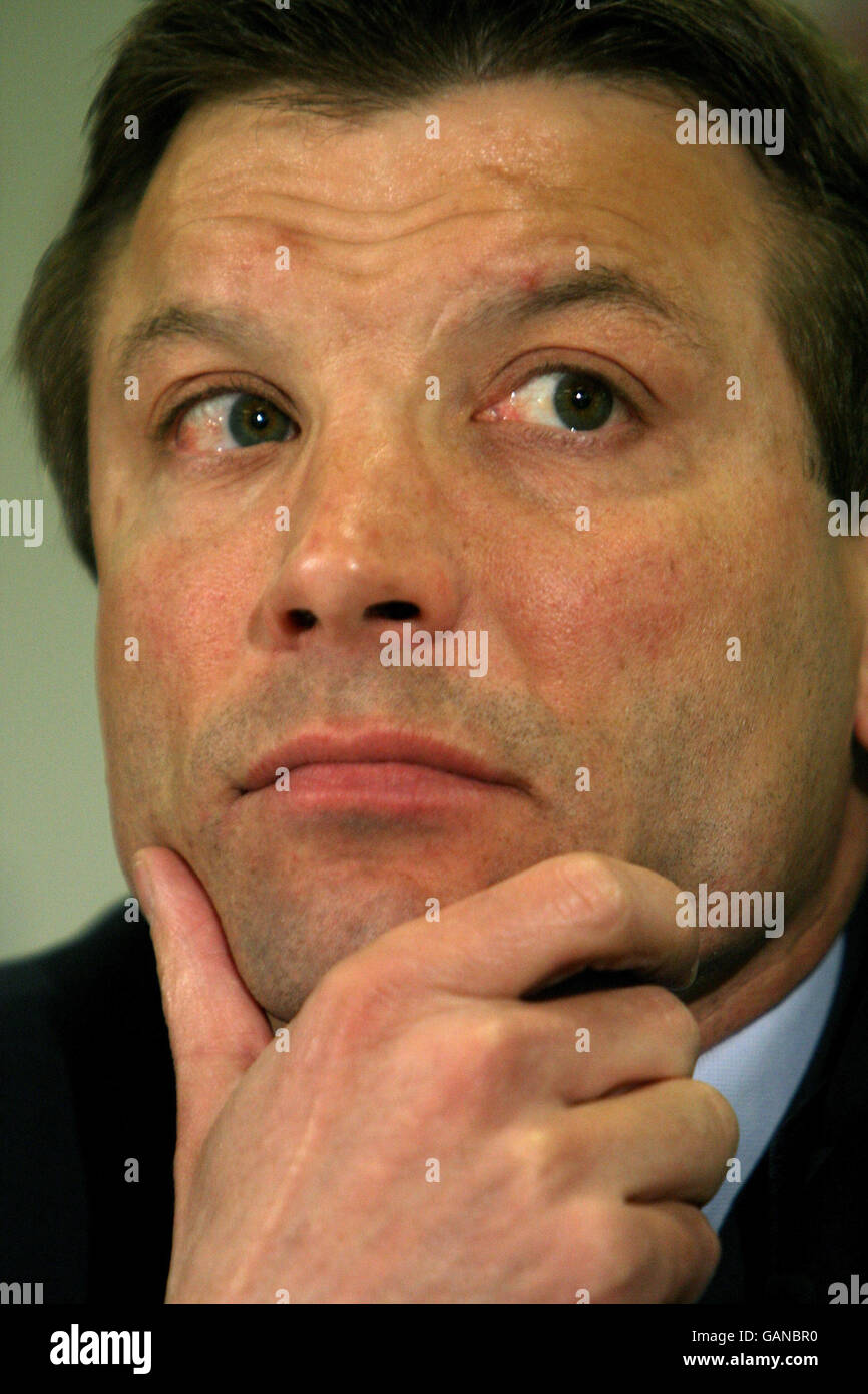 England rugby performance director hi-res stock photography and images ...