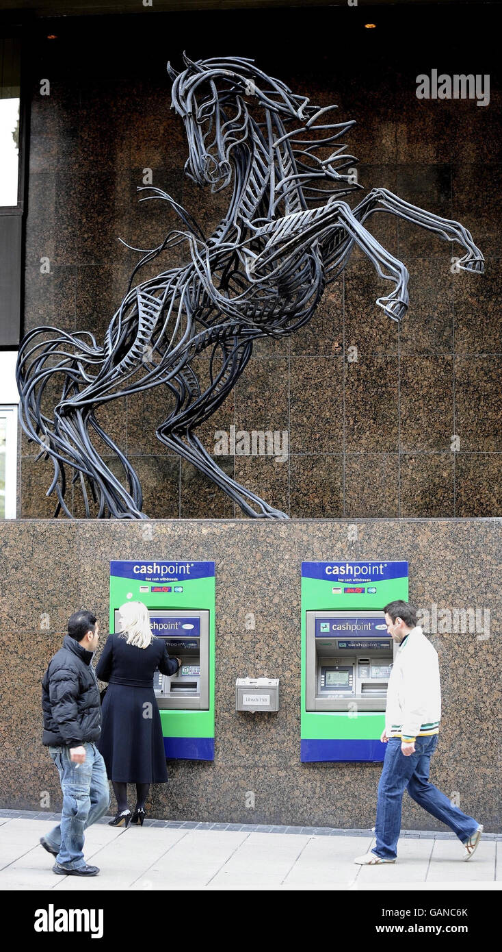 Lloyds Bank stock. A general view of a Lloyds Bank premises in Leeds