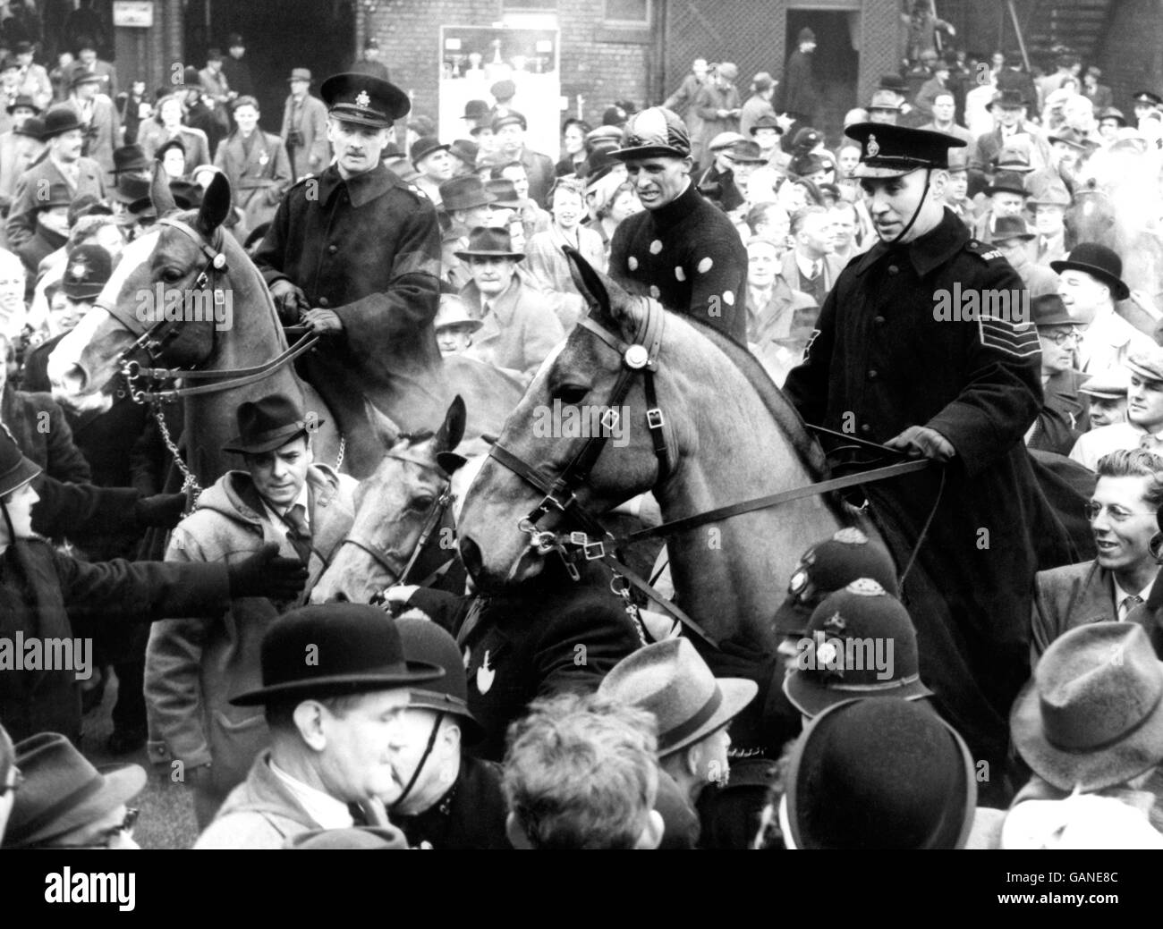 Horse Racing - The Grand National - Aintree Stock Photo
