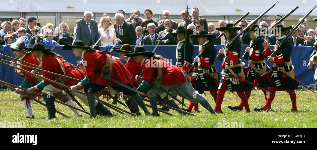 Taoiseach hat hi-res stock photography and images - Alamy