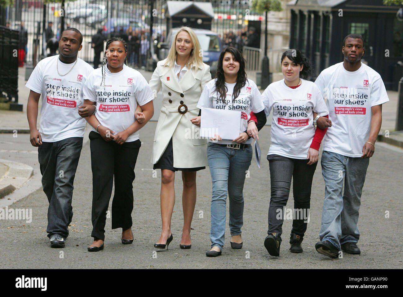 Gun and knife crime 'affects one in 10 youngsters' Stock Photo