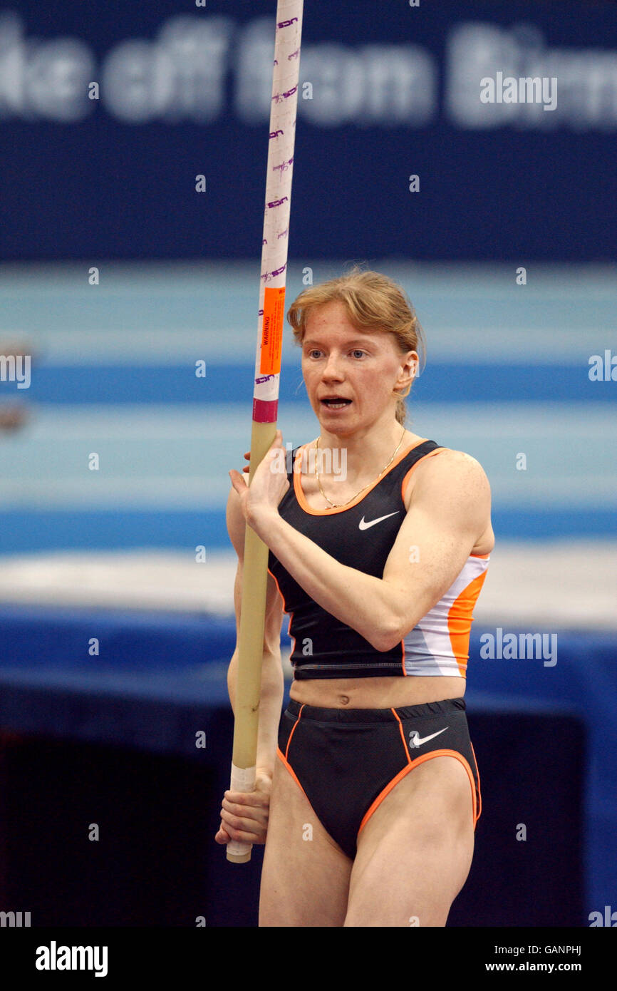 Russia's Svetlana Feofanova on her way setting a new Indoor World ...