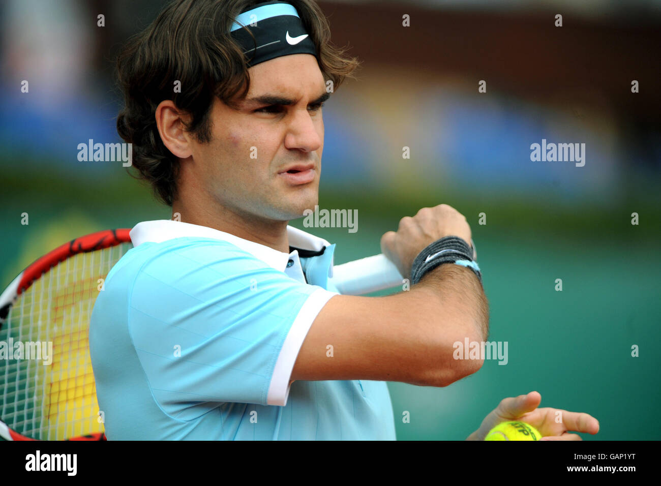 Tennis - ATP Masters Series - Monte Carlo -. Switzerland's Roger Federer in  action against Spain's Ruben Ramirez Hidalgo Stock Photo - Alamy