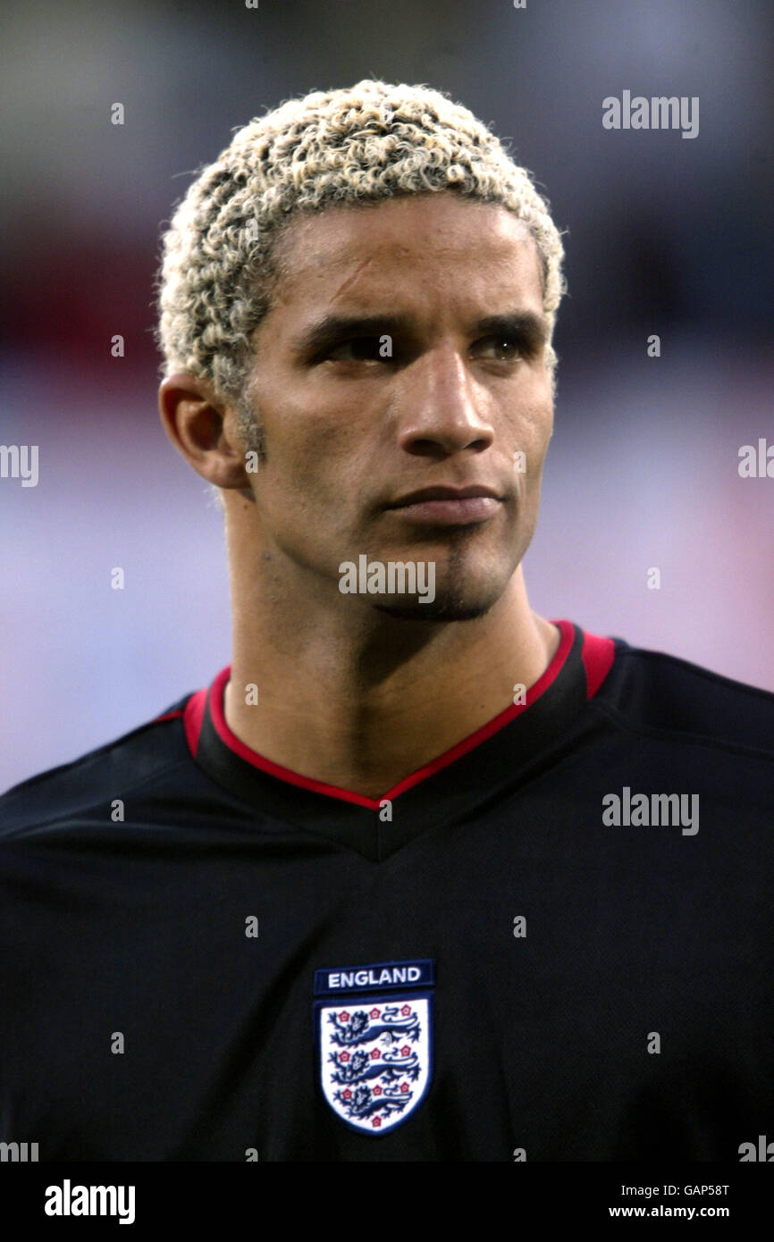 Soccer - European Championships 2004 Qualifying - Group Seven ...