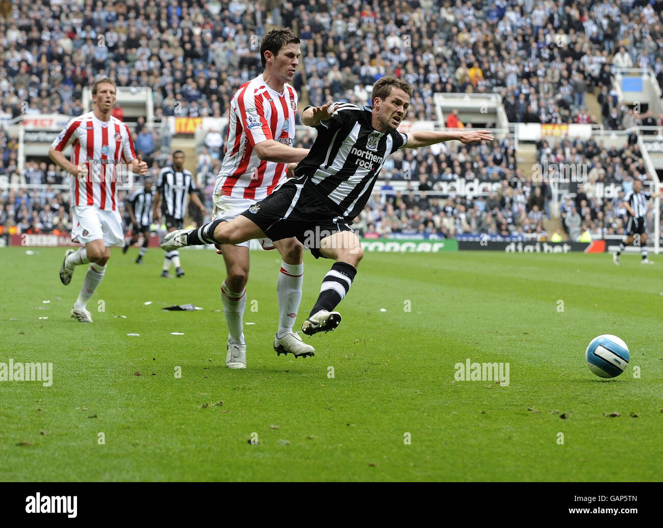 Soccer - Barclays Premier League - Newcastle United v Sunderland - St James' Park Stock Photo