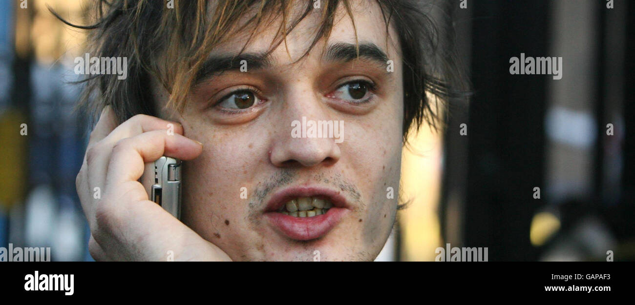 Doherty released from prison. Rock star Pete Doherty outside Wormwood Scrubs Prison in West London following his release. Stock Photo