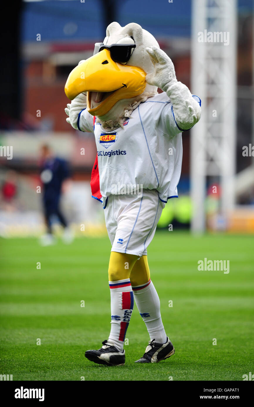 Burnley Mascot High Resolution Stock Photography and Images - Alamy