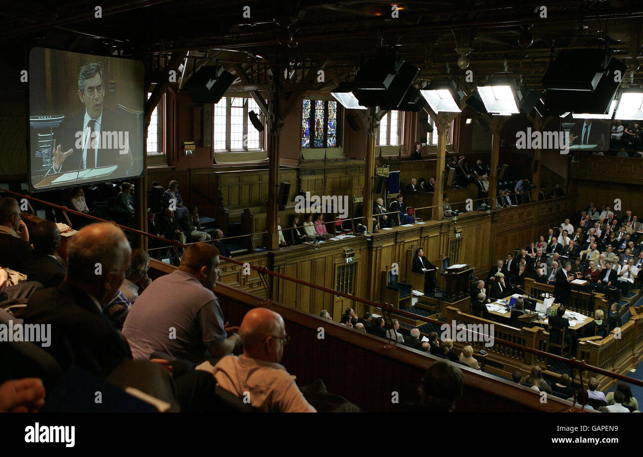 Prime Minister Gordon Brown addresses the general assembly of the