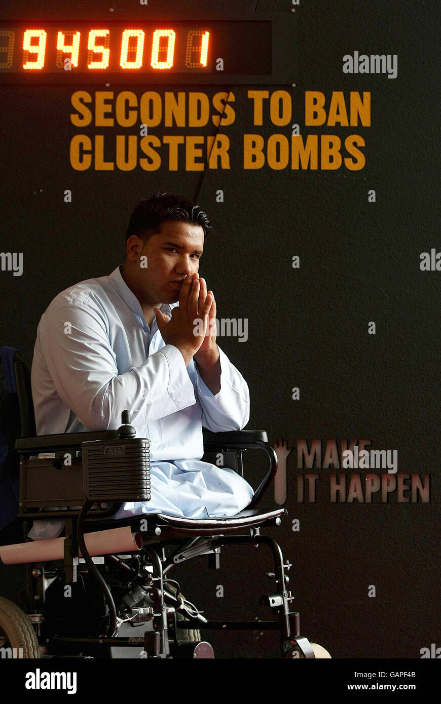 Cluster bomb ban Stock Photo Alamy