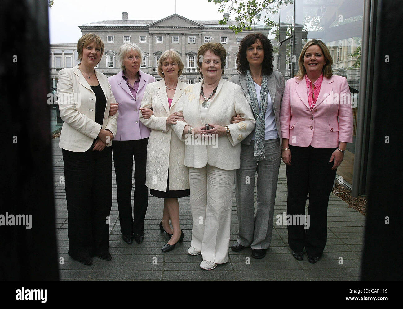 Women members of the Oireachtas including left to right, Senator Ivanna Bacik, Mary White TD, Baroness Jean Corston, Mary O Rourke, Senator Deidre De Burca and Senator Nicky Mc Fadden, attend a photocall at Leinster House. Stock Photo