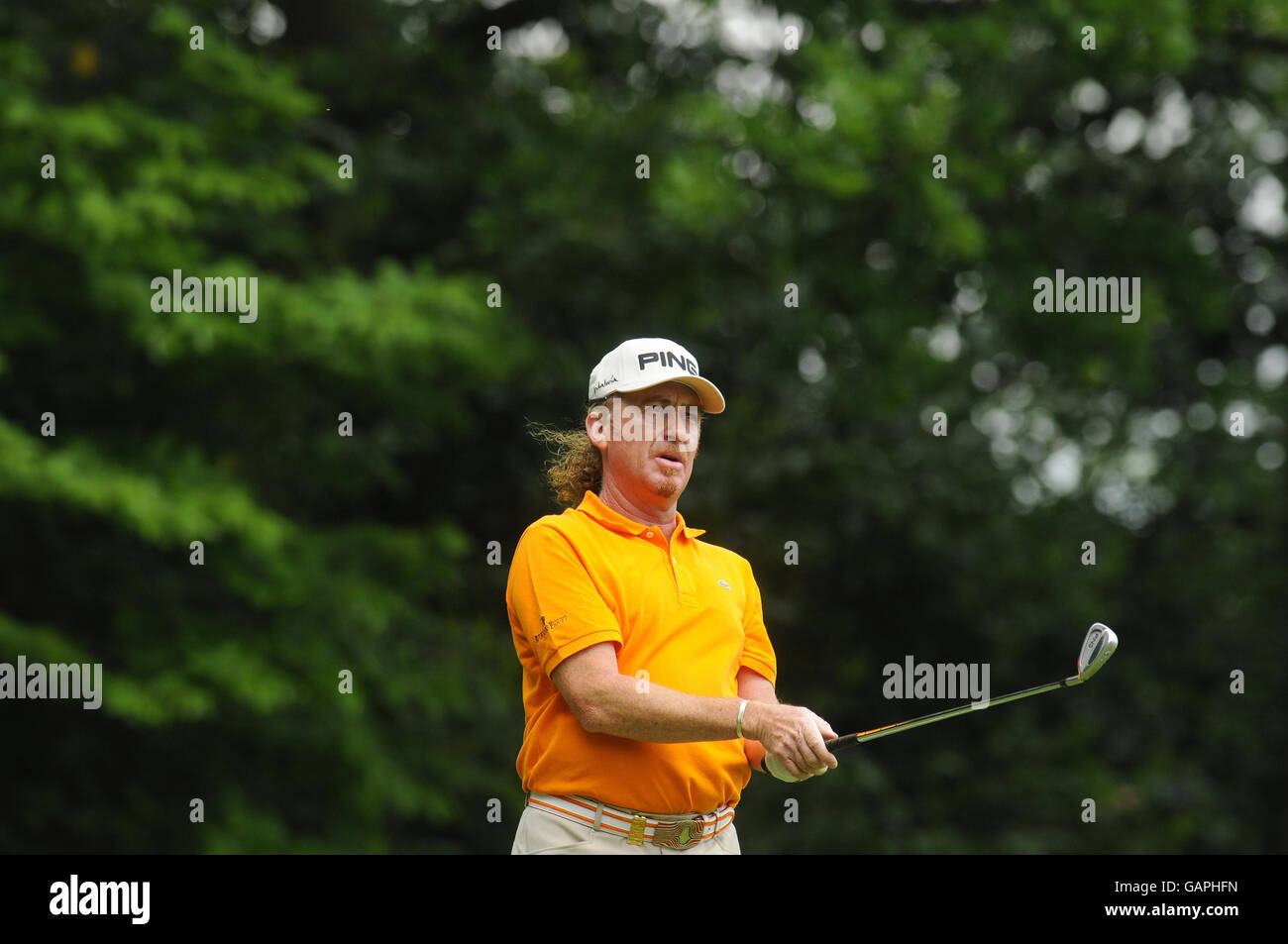 Golf - BMW PGA Championship 2008 - Round Three - Wentworth Golf Club - Virginia Water. Spain's Miguel Angel Jimenez tees off at the 2nd during Round Three of the BMW PGA Championship at Wentworth Golf Club, Surrey. Stock Photo