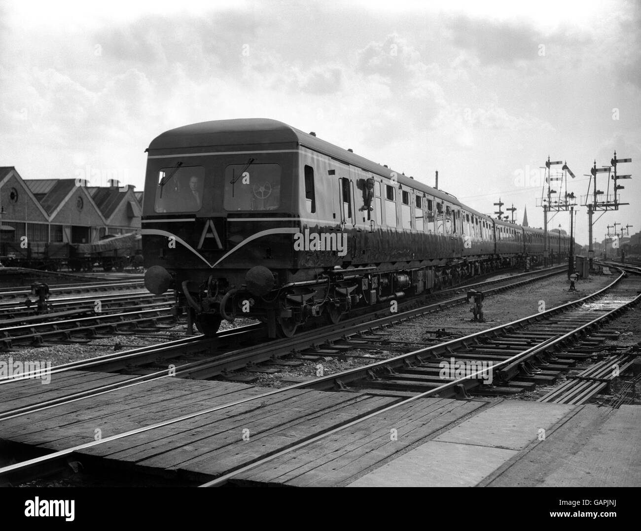 The first multiple-unit Diesel train built for main-line working on British Railways pulls into Swindon Station in Wiltshire. Stock Photo