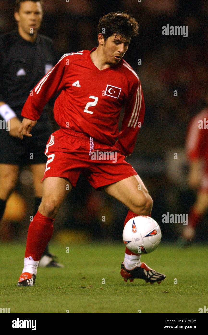 Soccer European Championships 2004 Qualifying Group Seven England