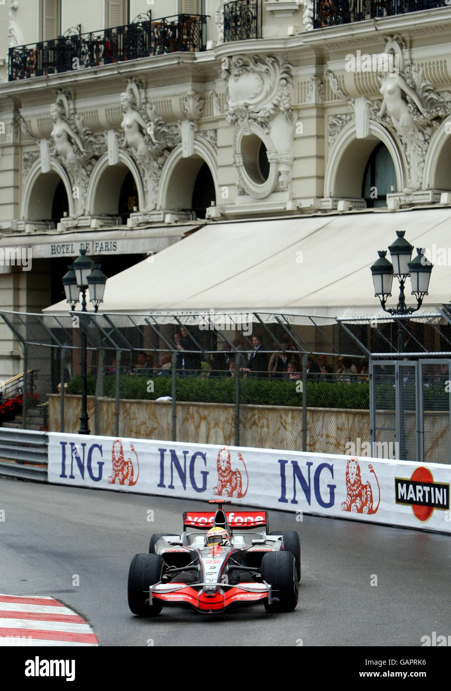 Hotel de Paris - Le Louis XV opposite of Grand Casino Monte Carlo  Principality of Monaco Luxury cars Bentlee Mercedes Ferrari Stock Photo -  Alamy