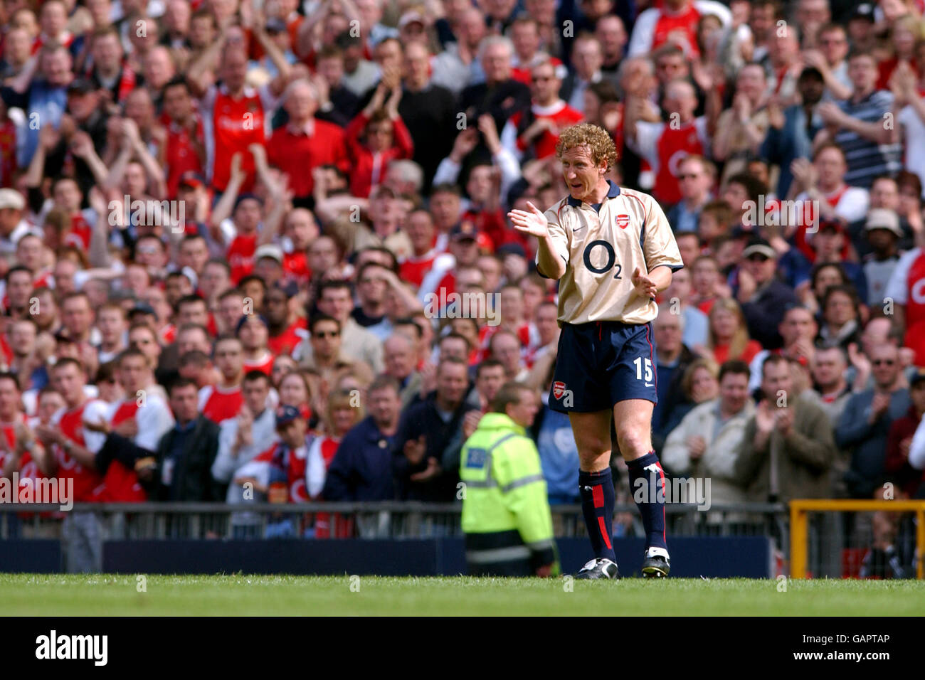 Football arsenals ray parlour hi-res stock photography and images - Alamy