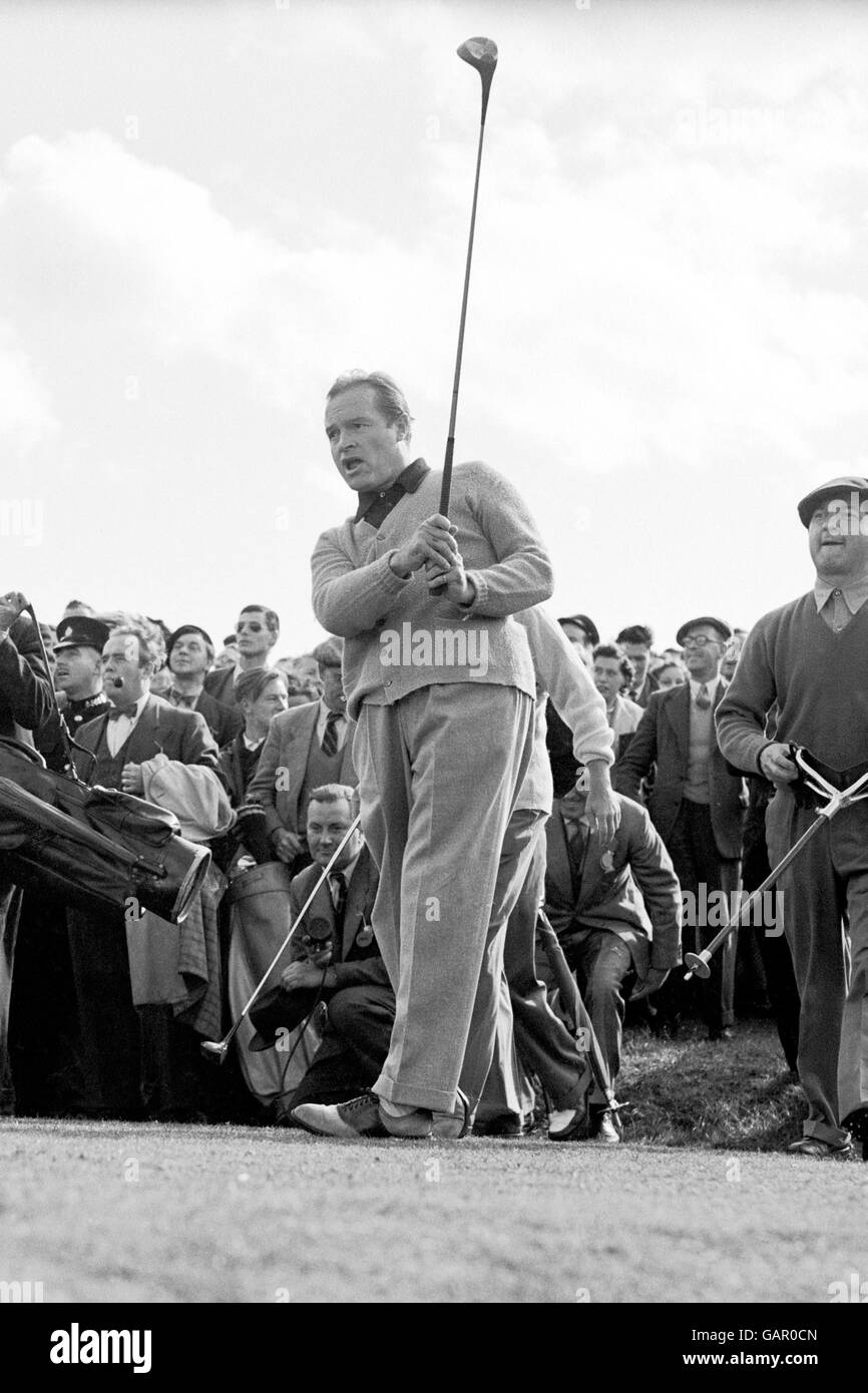 Golf - Charity Match - Bing Crosby and Bob Hope v Donald Peers and Ted ...