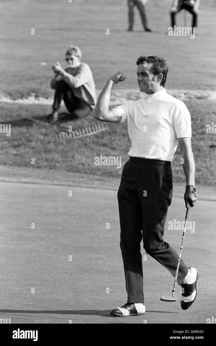 Exasperation for Peter Townsend of Great Britain as a putt refuses to sink  in the lose fought match in which he was paired with Peter Butler against  the Americans Billy Casper and
