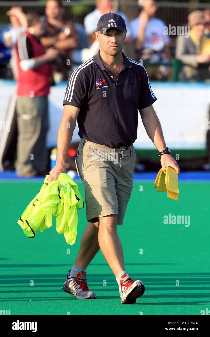 Danny Kerry Danny kerry hi-res stock photography and images - Alamy