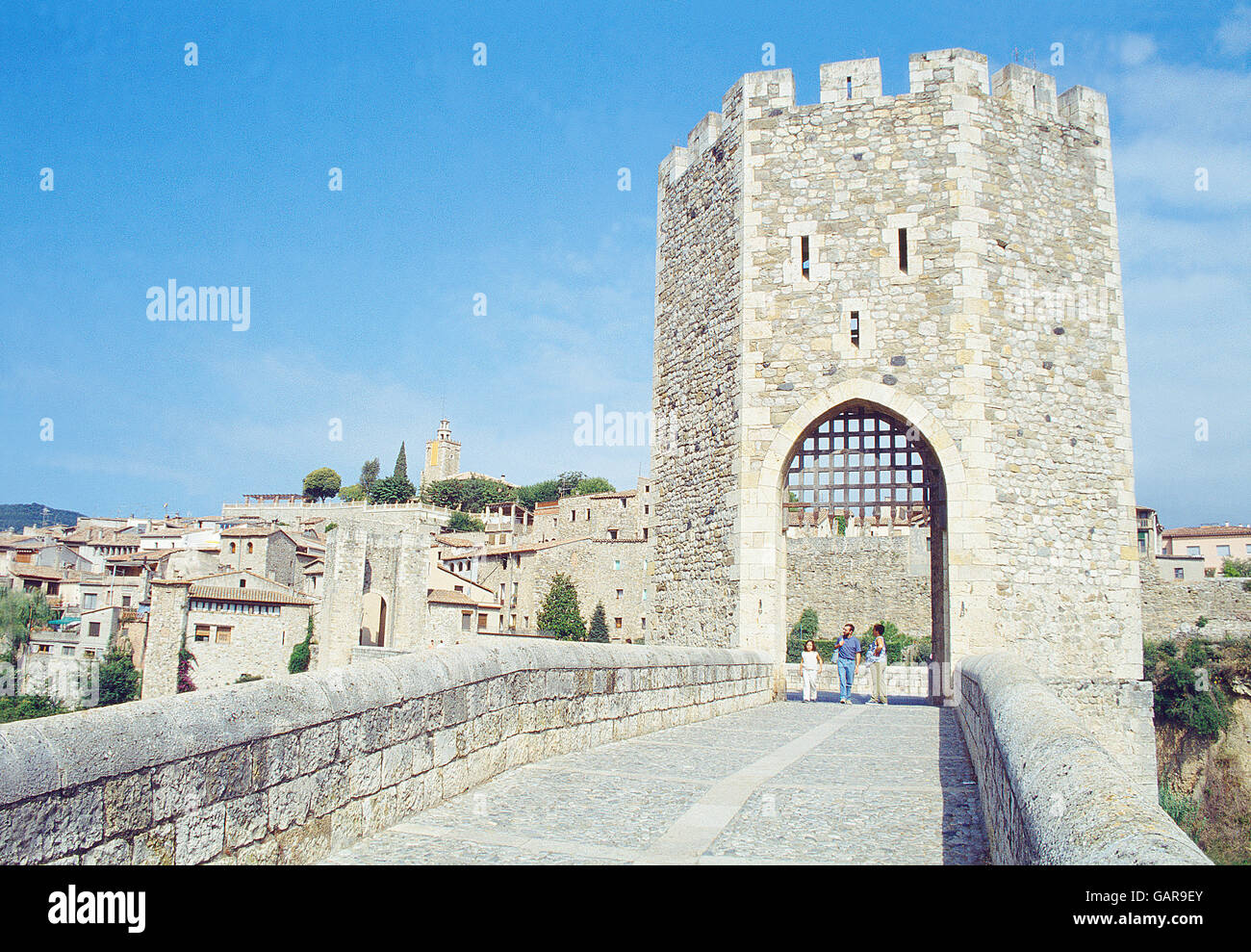 Medieval bridge. Besalu, Gerona province, Catalonia, Spain. Stock Photo