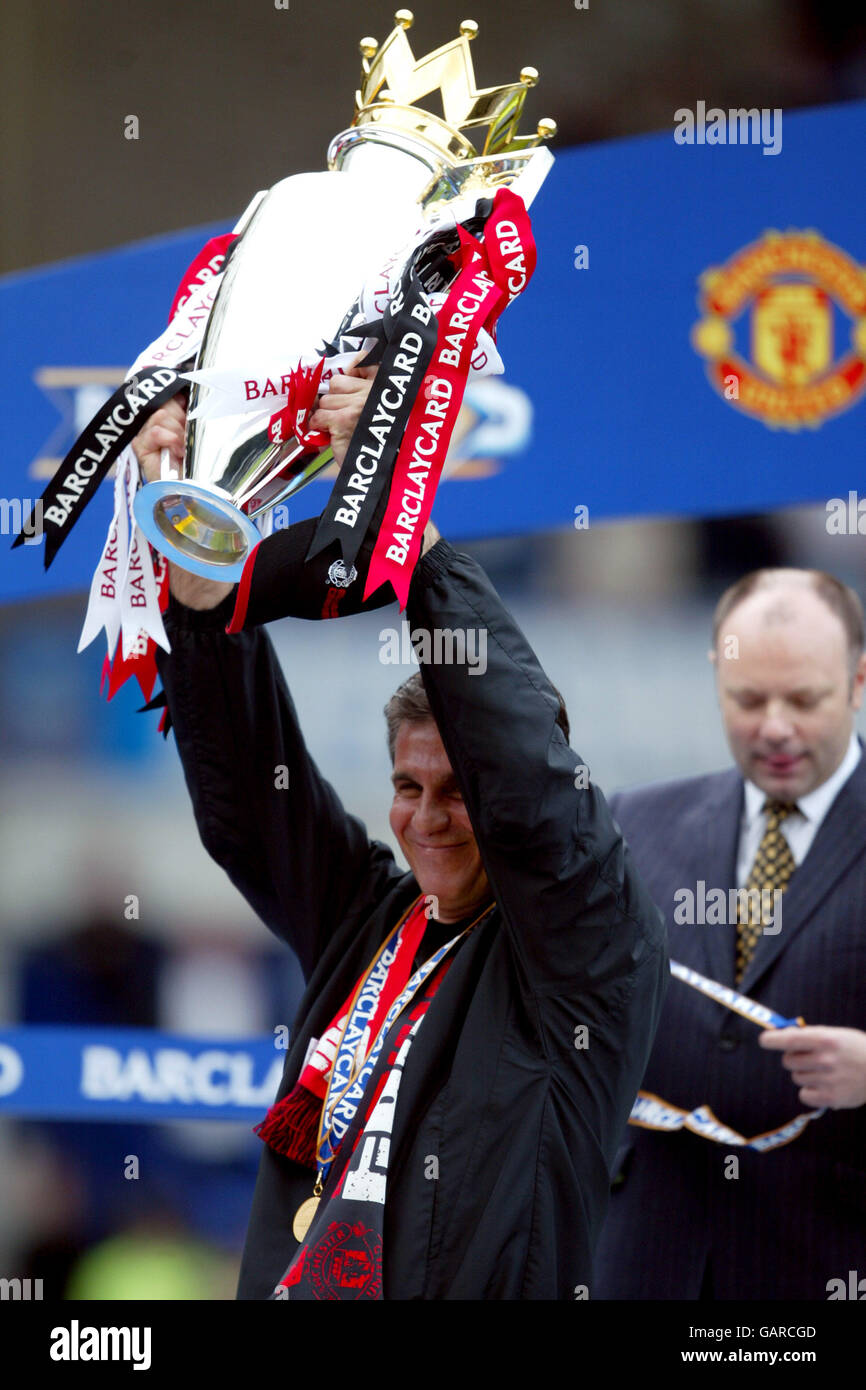 Manchester United s Assistant Manager Carlos Queiroz Lifts The manchester-united-s-assistant-manager-carlos-queiroz-lifts-the