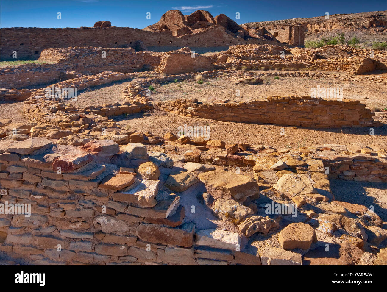 Tri-walled structure at rear wall of Pueblo del Arroyo, Anasazi Indian ruins, Chaco Culture National Historical Park, New Mexico Stock Photo