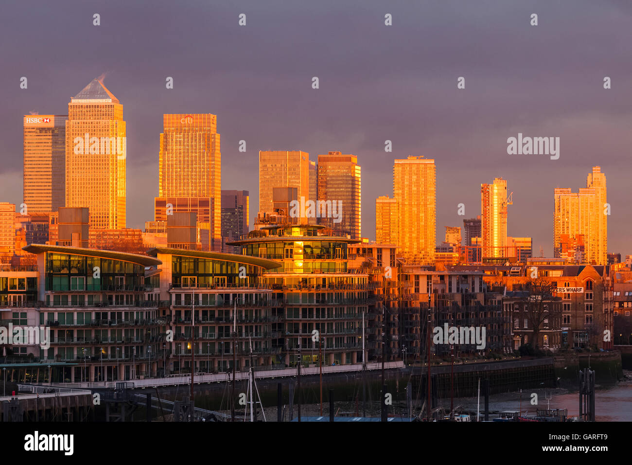 England, London, Canary Wharf and Docklands Skyline Stock Photo - Alamy