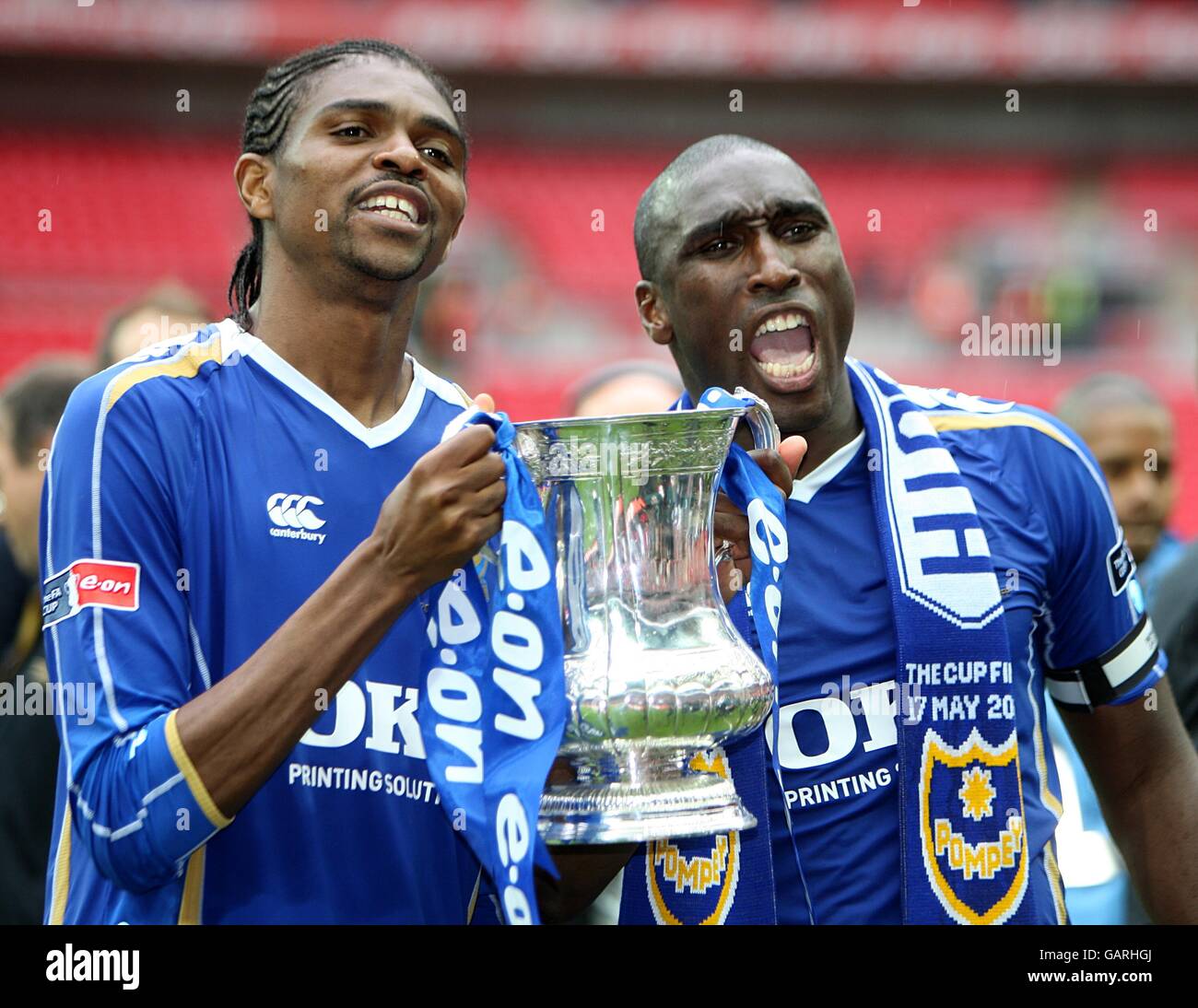 soccer-fa-cup-final-portsmouth-v-cardiff-city-wembley-stadium-portsmouths-GARHGJ.jpg