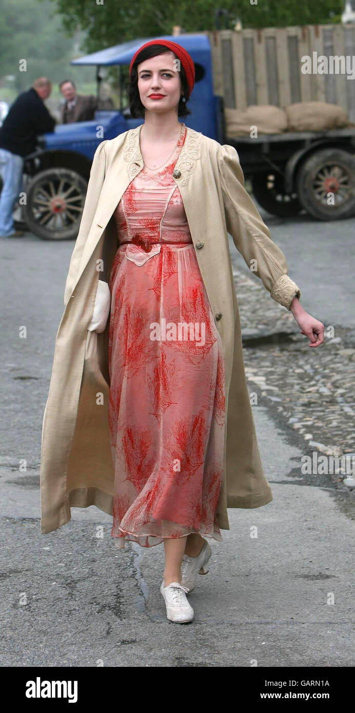 Eva Green on set of new movie Cracks Ireland Stock Photo Alamy