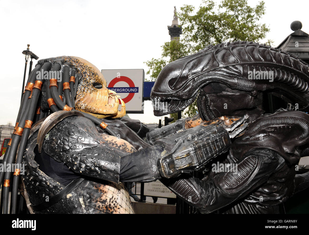 Alien and Predator costume characters spend the day as tourists exploring  London ahead of the launch of Alien vs. Predator 2: Requiem Stock Photo -  Alamy