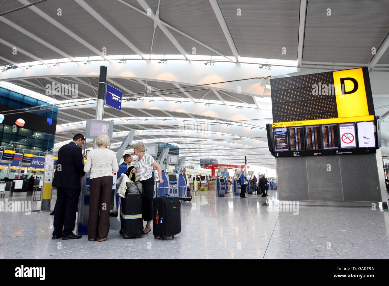 BA to move long-haul flights to new terminal Stock Photo