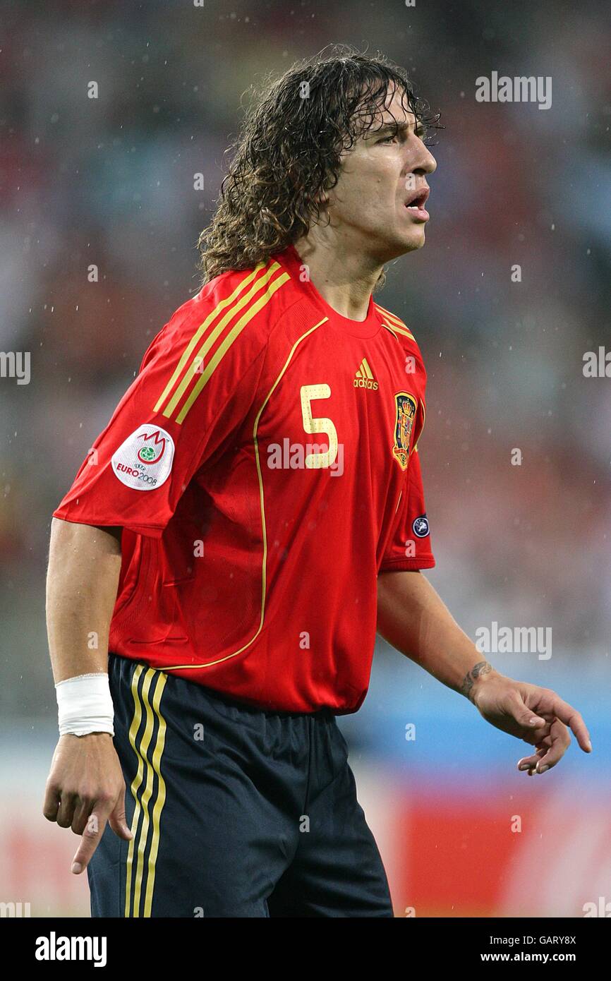 Soccer - UEFA European Championship 2008 - Group D - Spain v Russia - Tivoli Neu Stadium. Carles Puyol, Spain Stock Photo