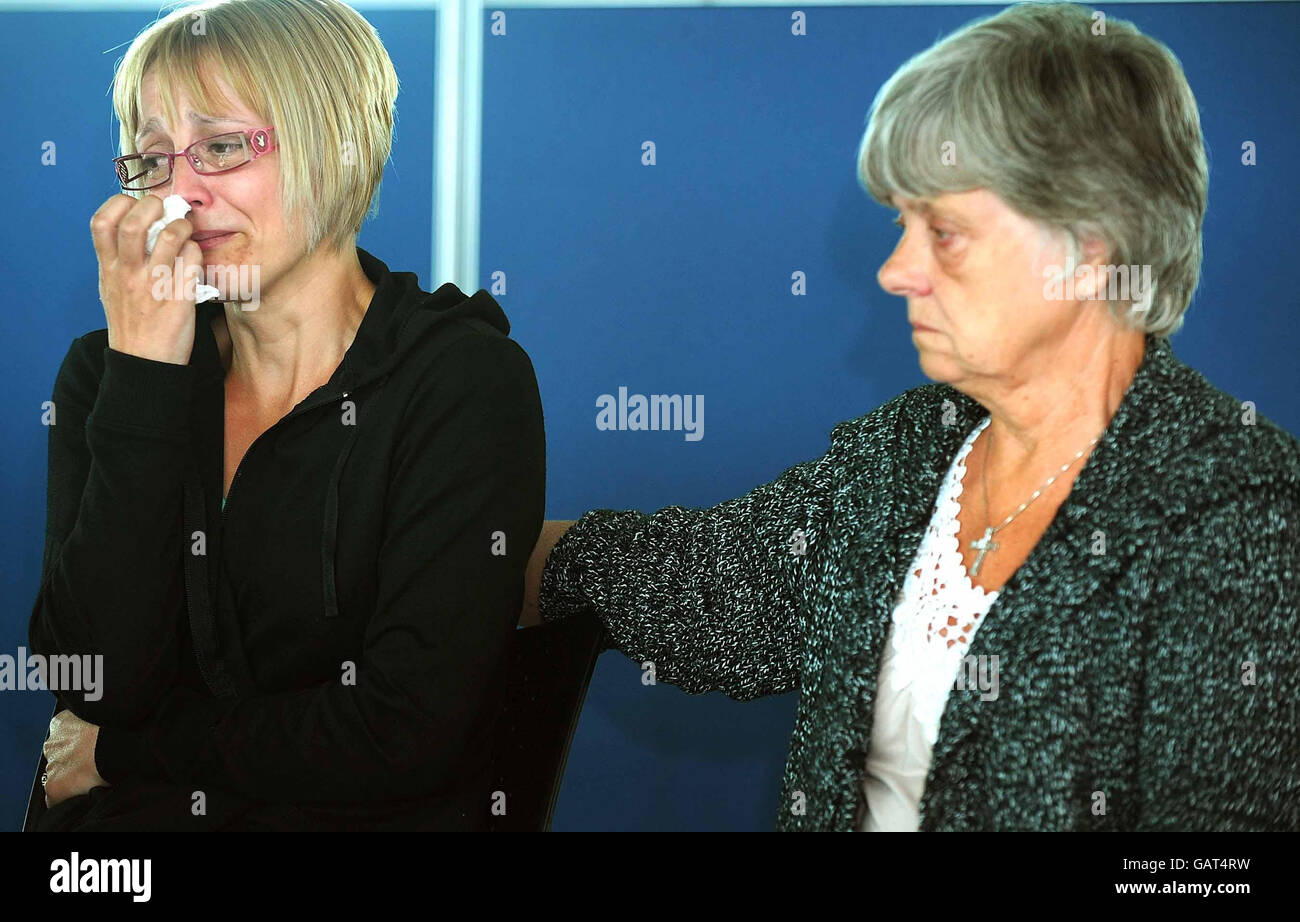 Amanda Peak, 30, (left) the mother of brothers, ten-year-old Arron and eight-year-old Ben, who were killed in a motorway crash, at a news conference at the West Midlands Highway Agency, Quinton Business Park, Birmingham, with her mother-in-law Sandra. Stock Photo