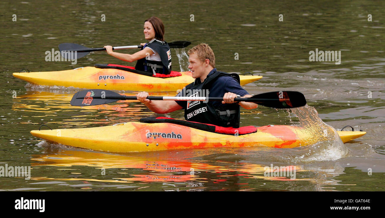 TV presenter Natalie Pinkham and rugby player Josh Lewsey, on the River Thames at Putney, London, to promote the Land Rover G4 Challenge global adventure that will raise funds for the International Federation of Red Cross and Red Crescent Societies. Stock Photo